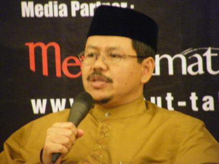 dscf5808 Ust. Ismail Yusanto (Jubir HTI)