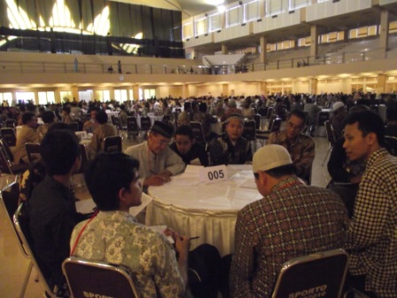 diskusi-meja-massa Diskusi meja