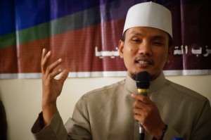 Hafidz Abdurrahman, Ketua Lajnah Tsaqafiyah DPP HTI